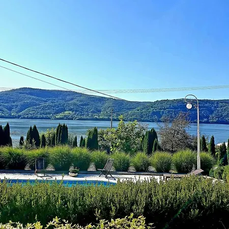Pensiunea Casa Mircea & Restaurant 3* Ieşelniţa