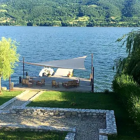 Pensiunea Casa Mircea & Restaurant 3* Ieşelniţa